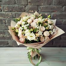 Букет цветов из:  Альстромерии, Розы и Хризантемы в Симферополе