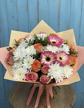 Букет цветов из:  Розы, Герберы и Хризантемы в Симферополе