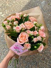 Букет цветов из:  Розы #REPLACE_PRED# Симферополе