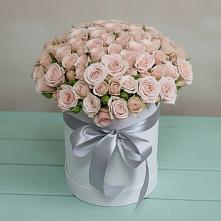 Цветочная композиция из Розы в шляпной коробке #REPLACE_PRED# Симферополе