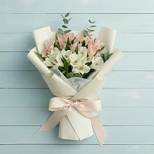 Букет цветов из:  Альстромерии #REPLACE_PRED# Симферополе