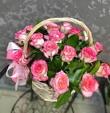 Цветочная композиция из Розы в корзине #REPLACE_PRED# Симферополе