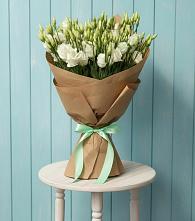 Букет цветов из:  Лизиантусы в Симферополе