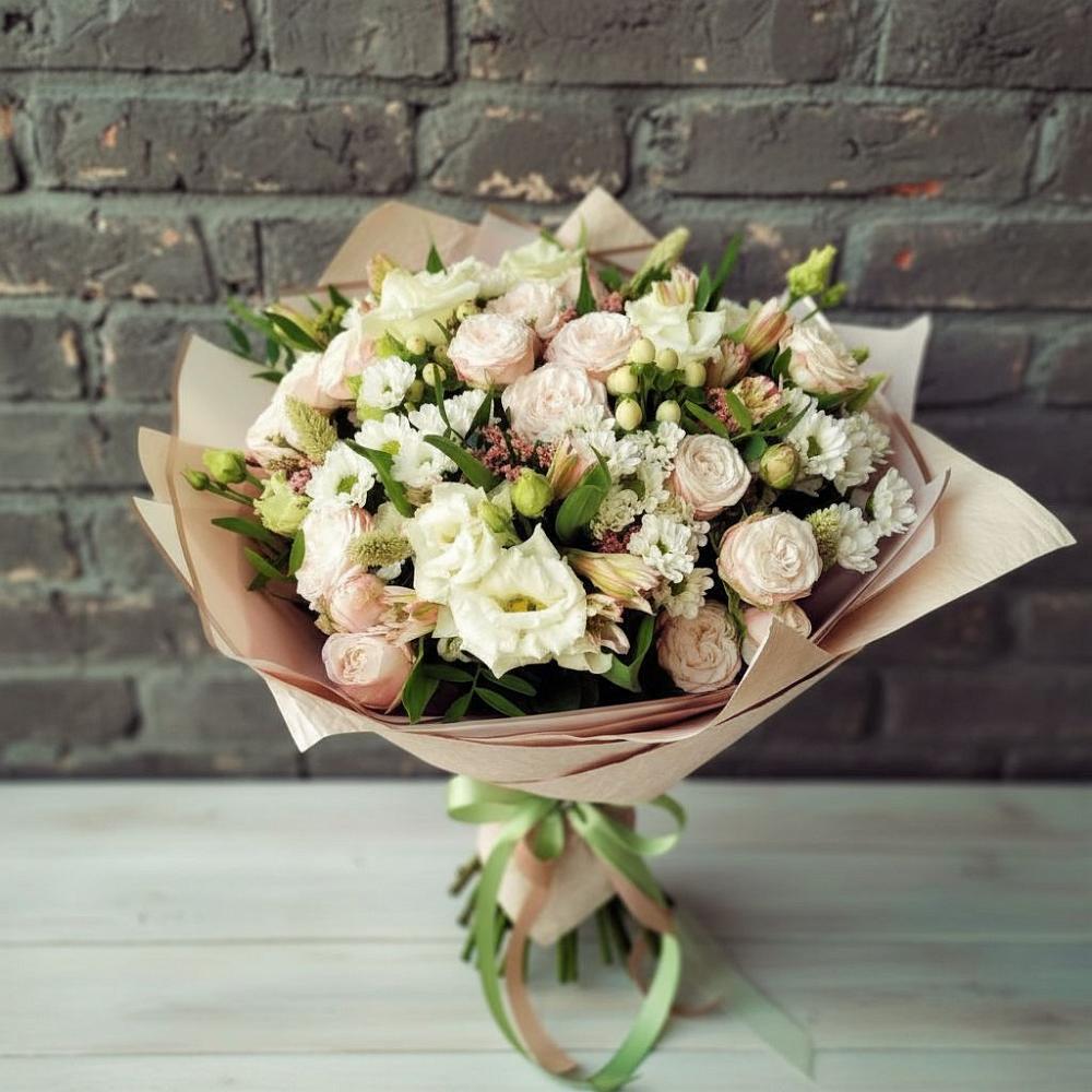 Букет цветов из: Альстромерии, Розы и Хризантемы в Симферополе