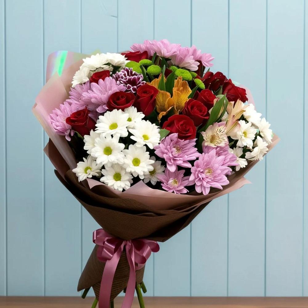 Букет цветов из: Розы, Хризантемы и Альстромерии в Симферополе