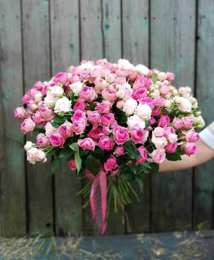 Букет Розовые кустовые розы Натали и Лав Лидия в Симферополе