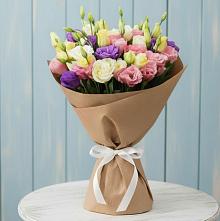 Букет цветов из:  Лизиантусы в Симферополе
