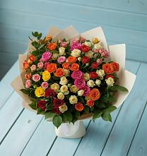 Букет Микс из разноцветных кустовых роз в Симферополе